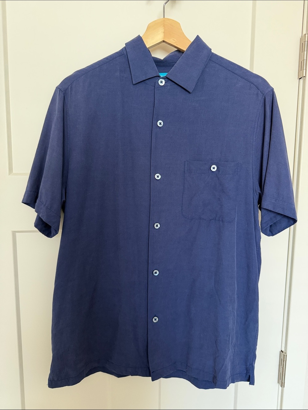Tori Richard Men's Short-Sleeve Button-Down Shirt in Navy size S